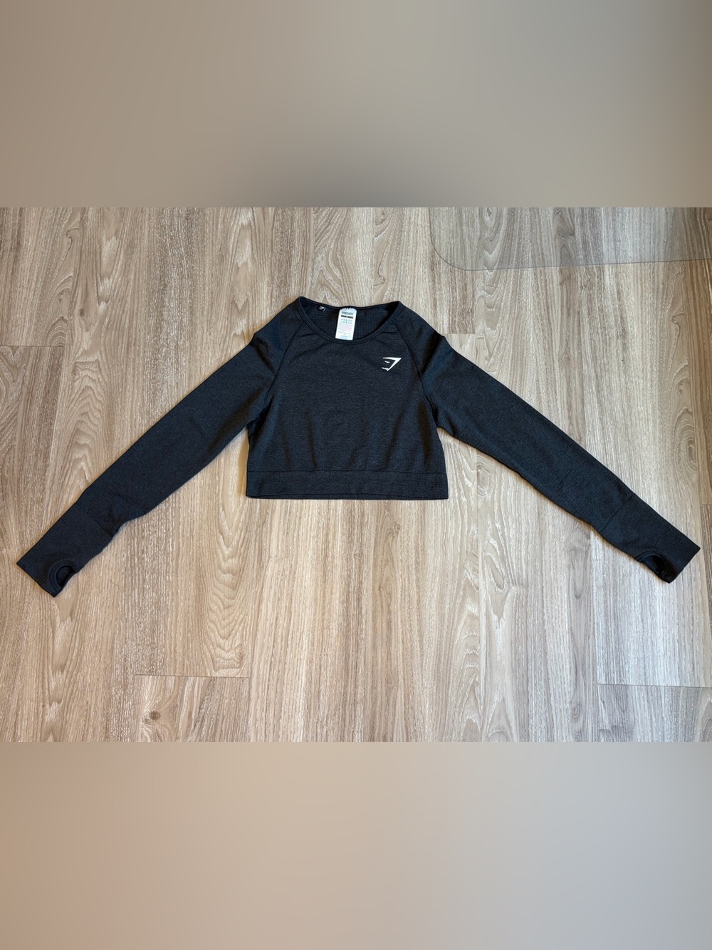 Gymshark Black Cropped Long Sleeve Athletic Top size L see measurements